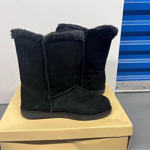 Mossimo Supply Co Black Cozy Winter Boots - Picture 4 of 6